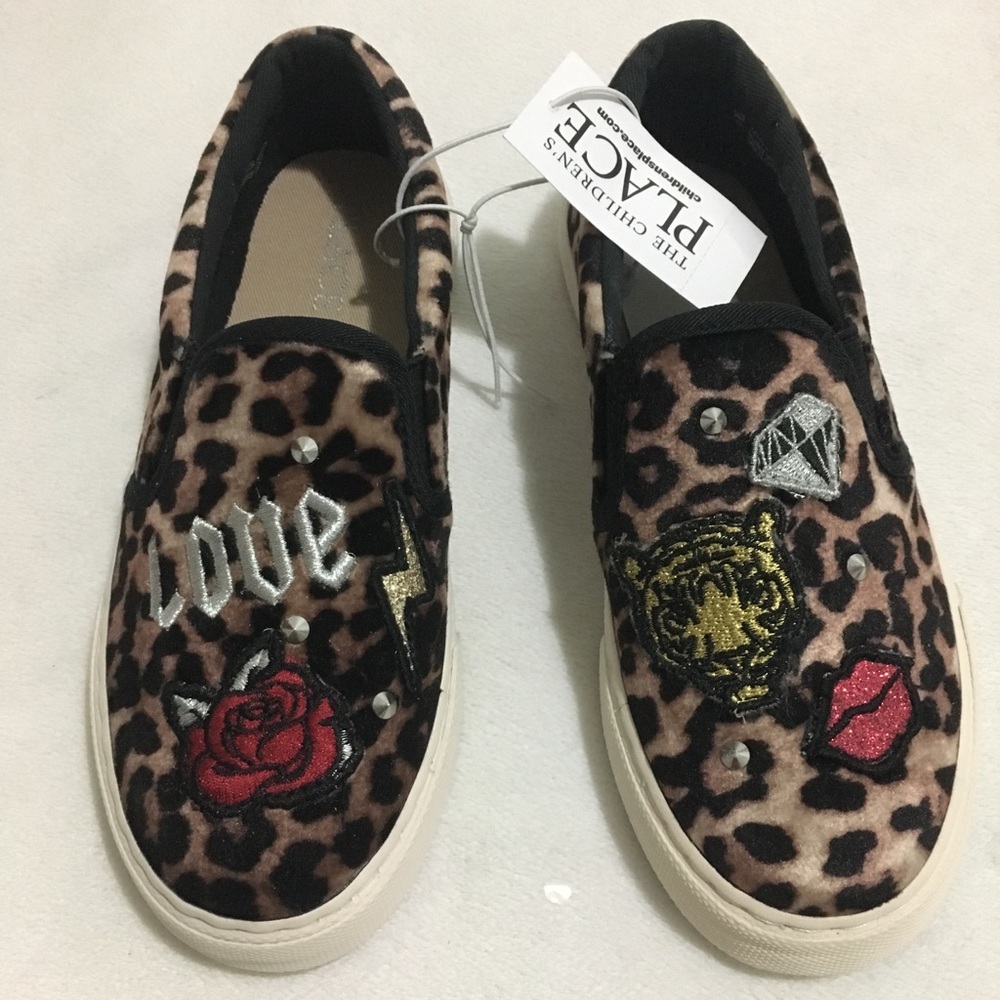 Brand new Girls shoes size 13